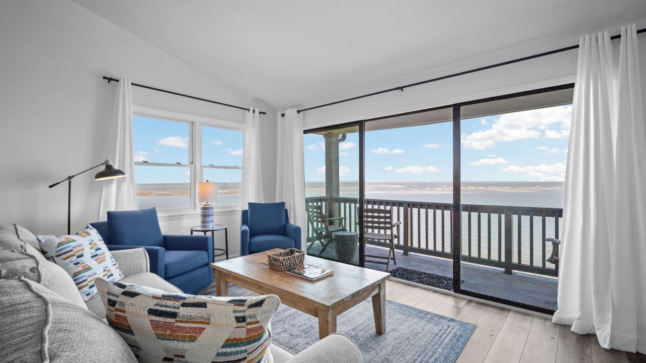 Photo of Livingroom in Saint Helena Island