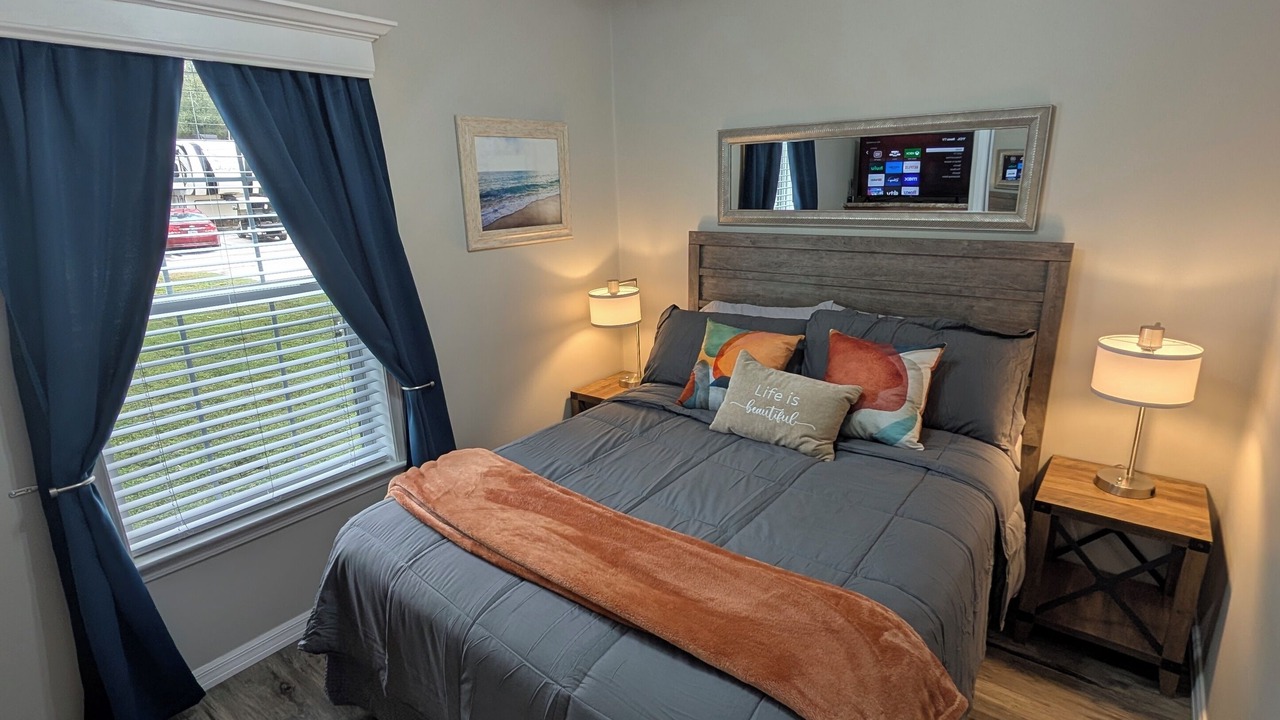 Photo of Bedroom in Deltona Lakes