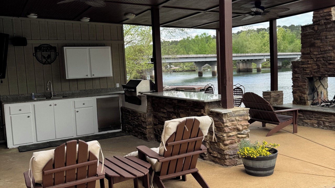 Photo of Patio Balcony in Clarks Hill