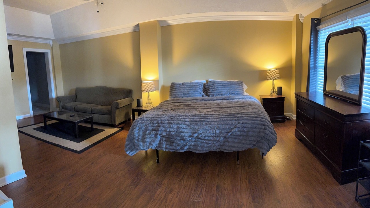 Photo of Bedroom in Clarks Hill