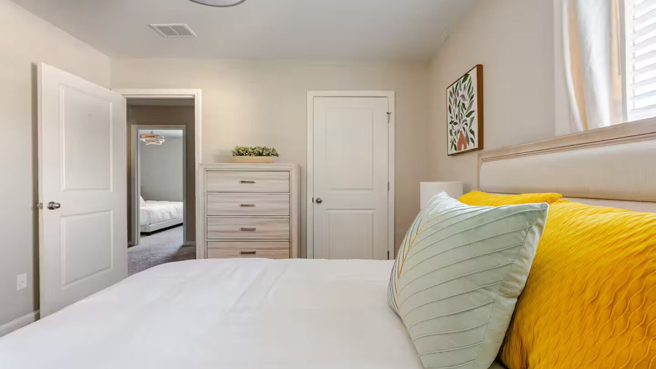 Photo of Bedroom in Port Wentworth