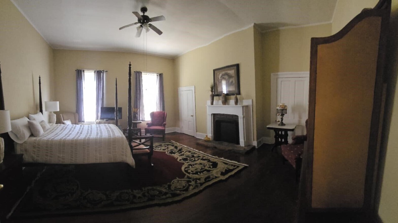 Photo of Bedroom in Waynesboro