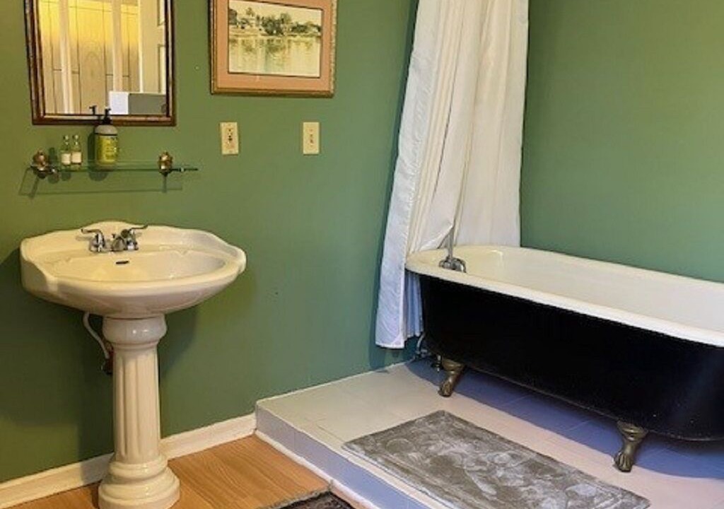 Photo of Bathroom in Waynesboro