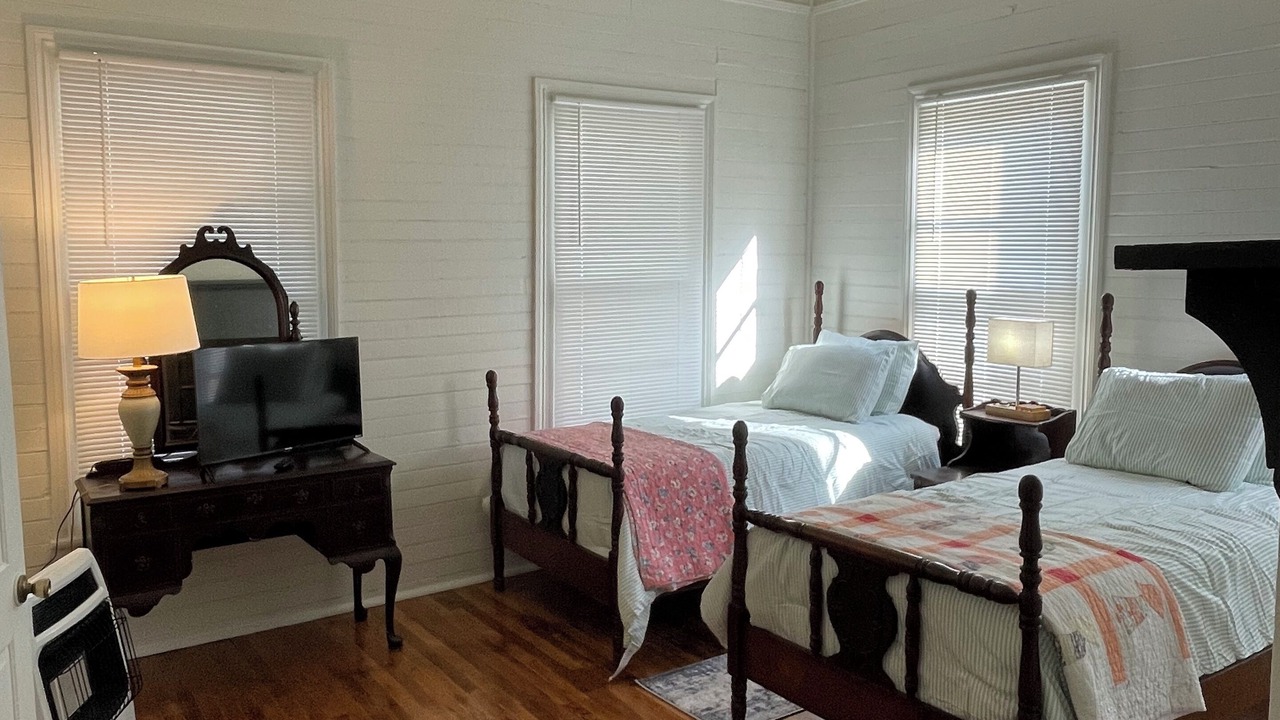 Photo of Bedroom in Bath