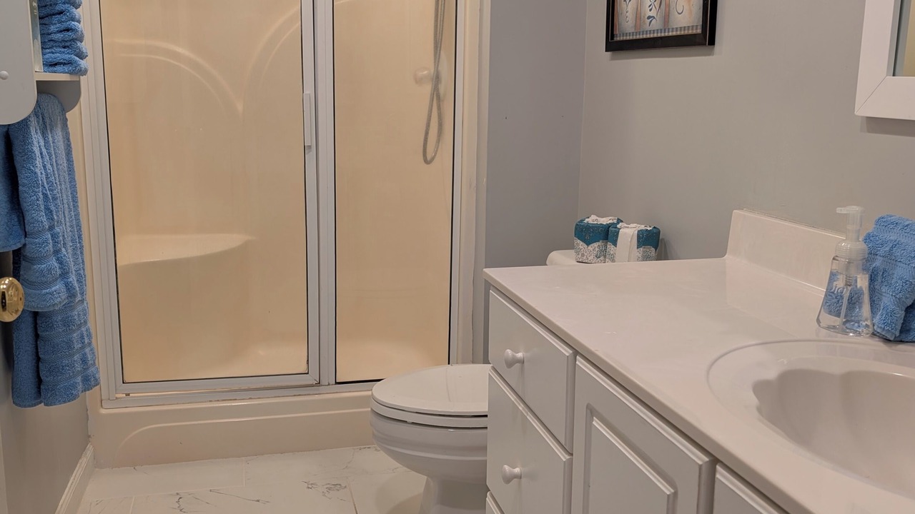 Photo of Bathroom in Melrose on the Beach