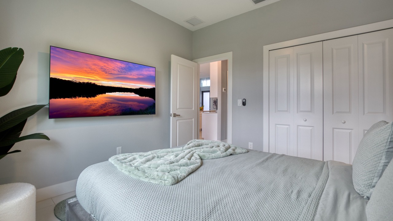 Photo of Bedroom in Mariner