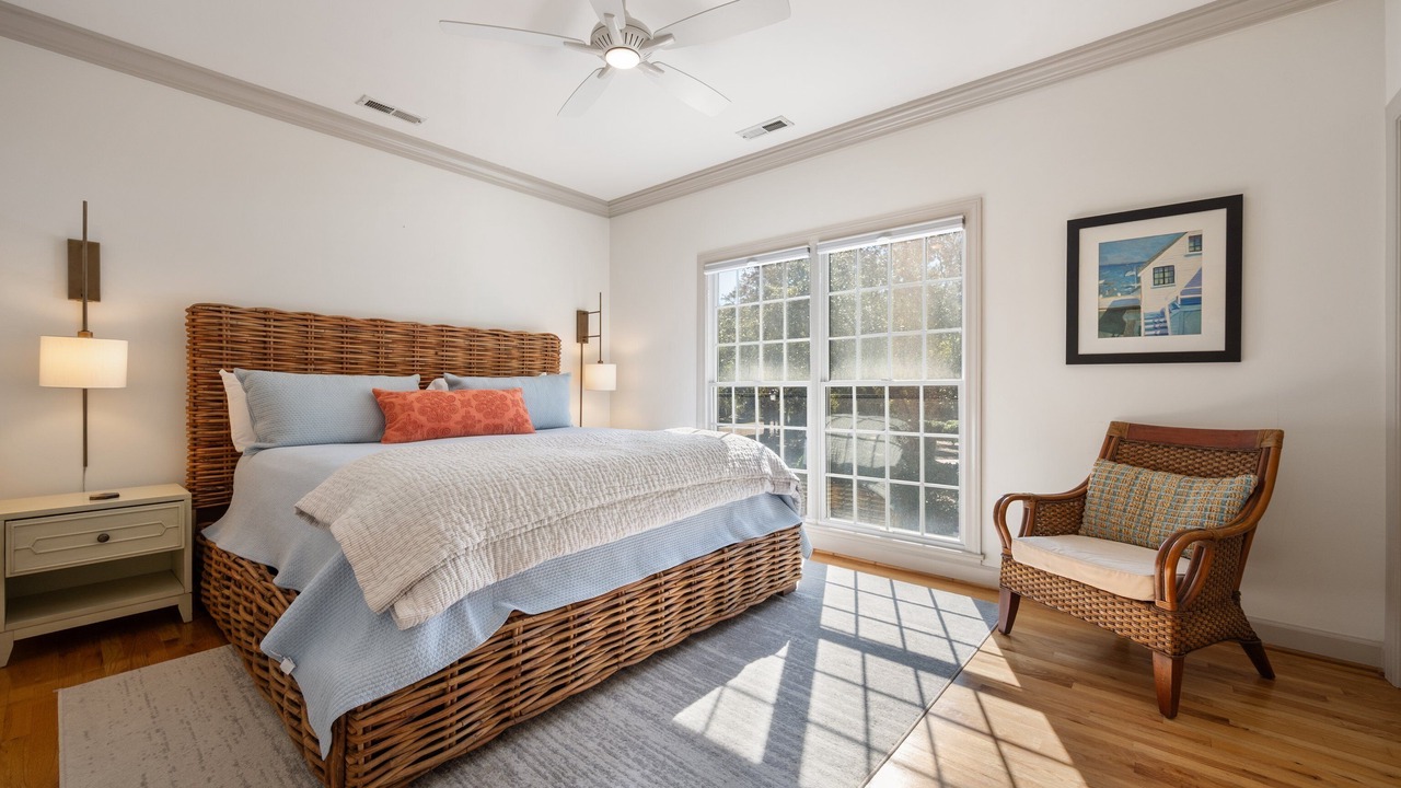 Photo of Bedroom in Debordieu Colony