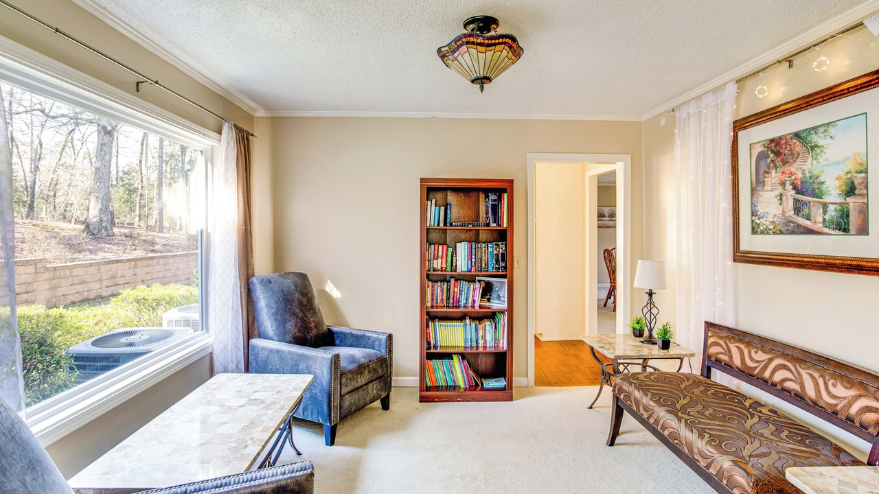 Photo of Bedroom in Chapin