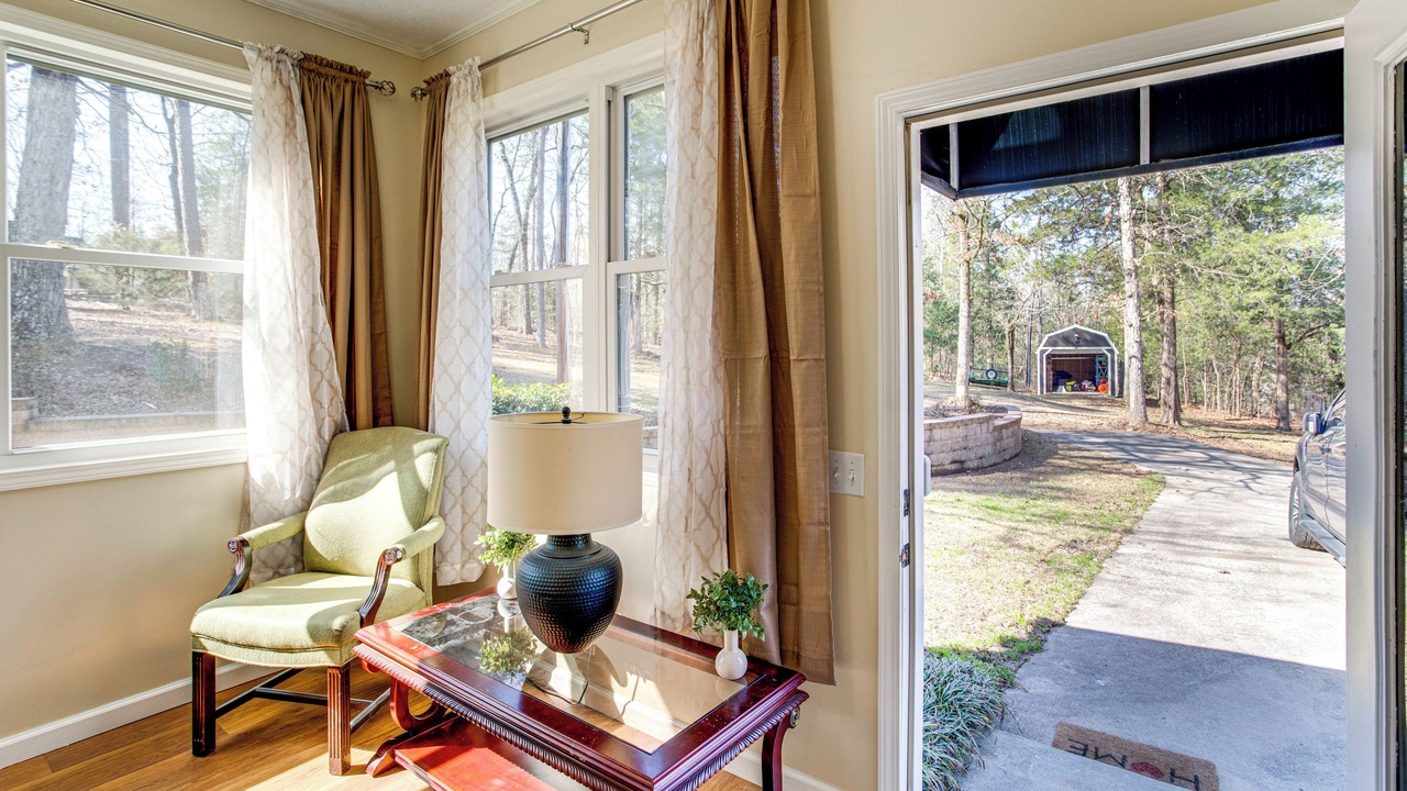 Photo of Others in Chapin