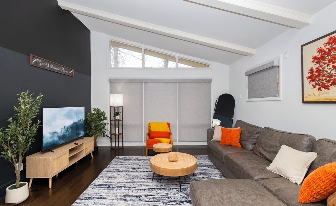Photo of Livingroom in Charlotte