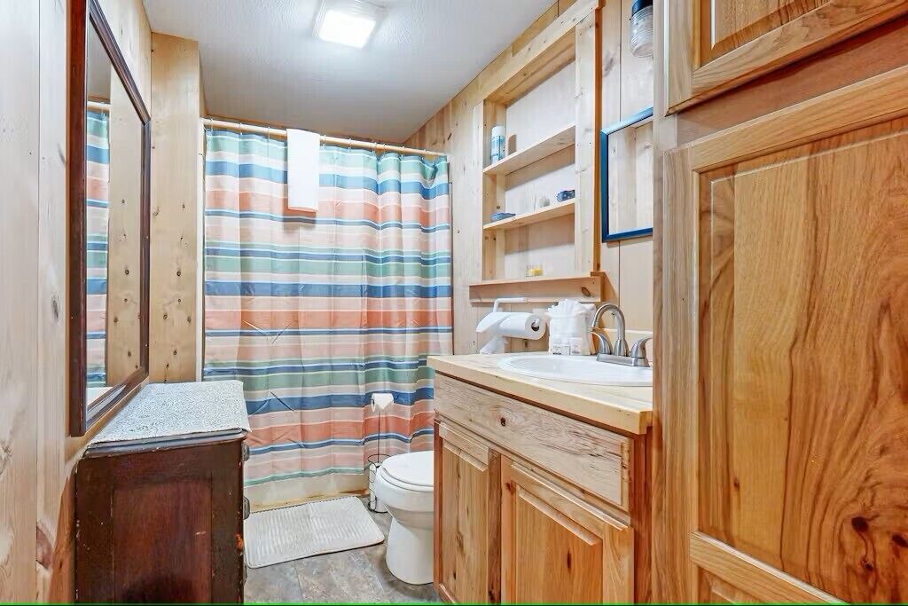 Photo of Bathroom in Whittier