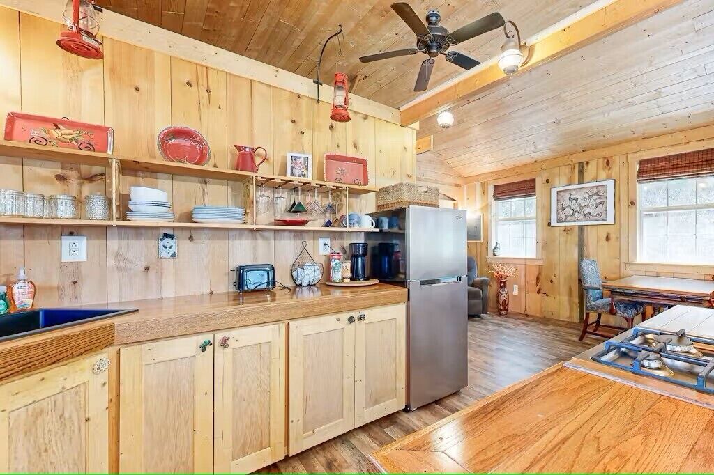 Photo of Kitchen in Whittier