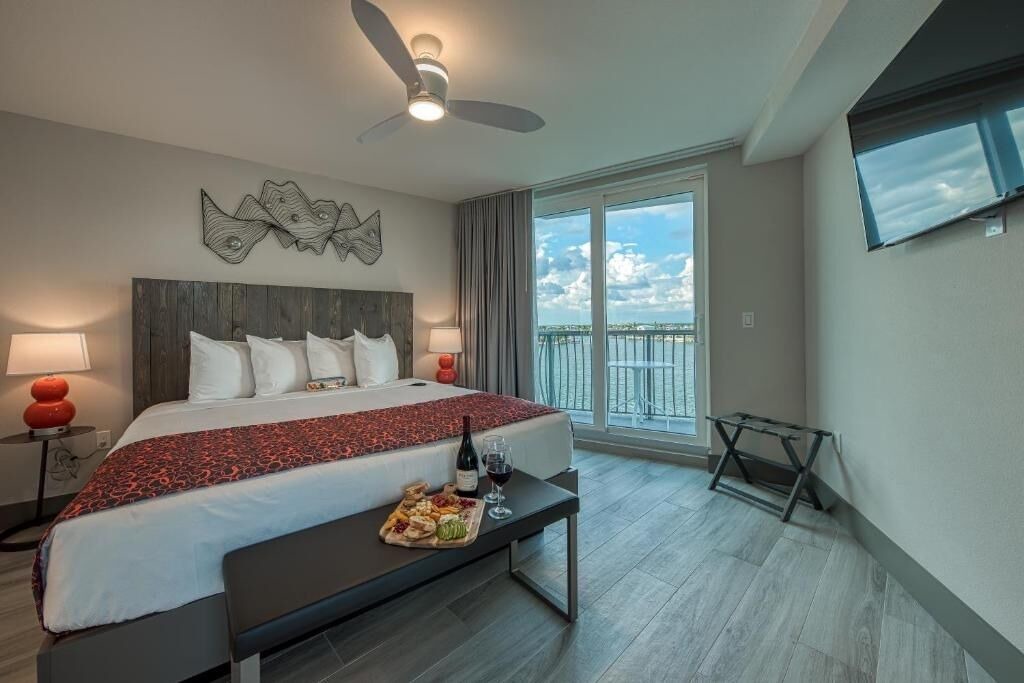 Photo of Bedroom in Treasure Island
