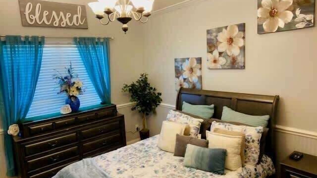 Photo of Bedroom in Conway