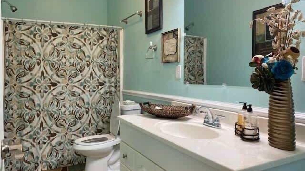 Photo of Bathroom in Conway