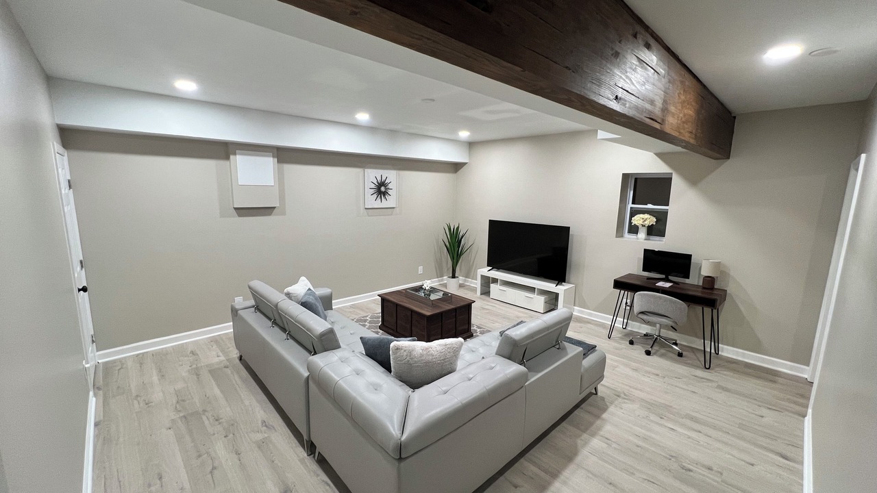 Photo of Livingroom in Lawrenceville