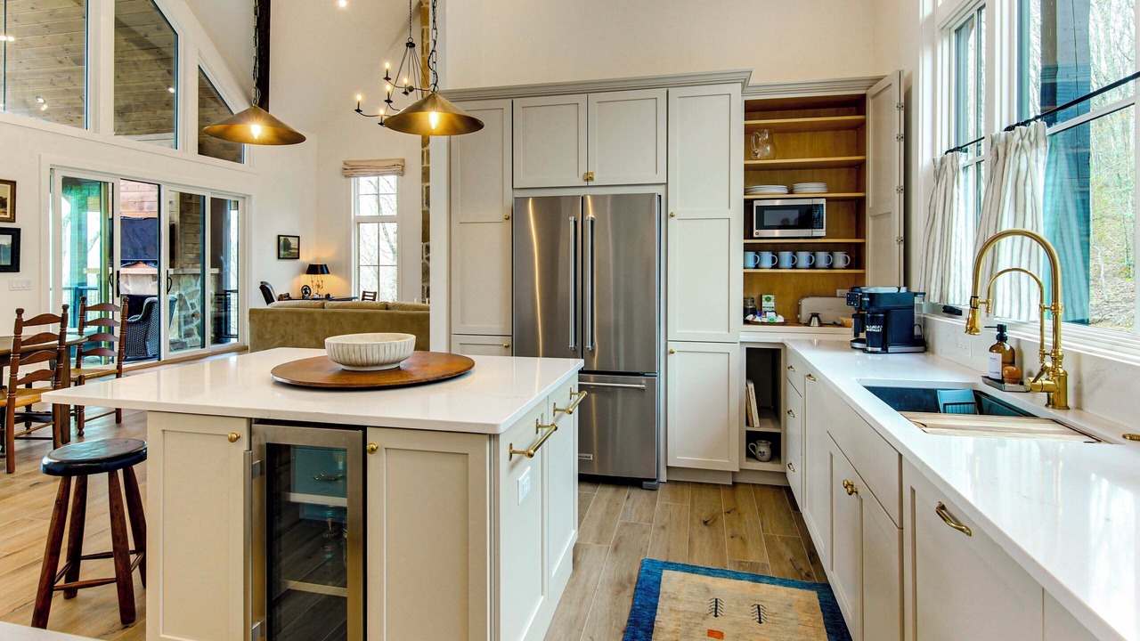 Photo of Kitchen in Glenville