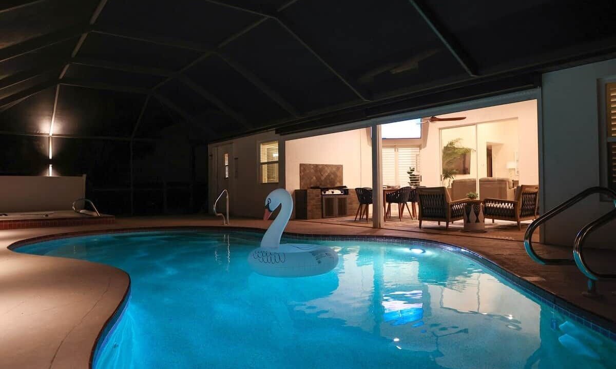 Photo of Outdoor in Crown Pointe