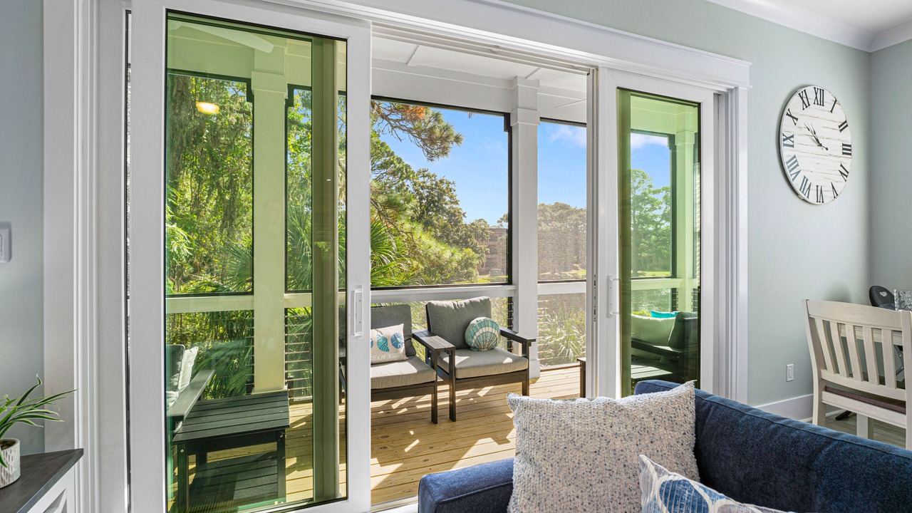 Photo of Livingroom in Folly Field