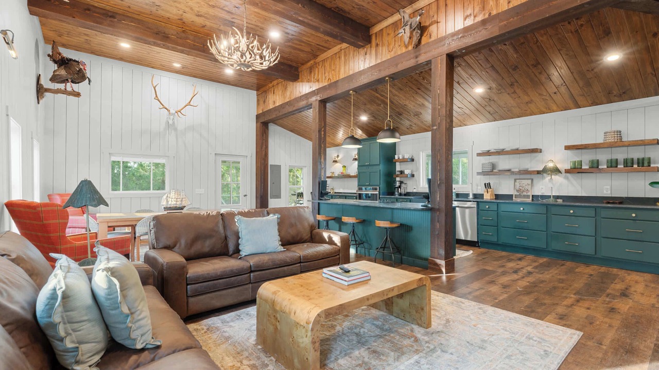 Photo of Livingroom in Tattnall County