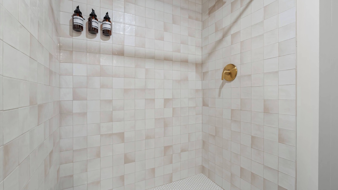 Photo of Bathroom in Tattnall County
