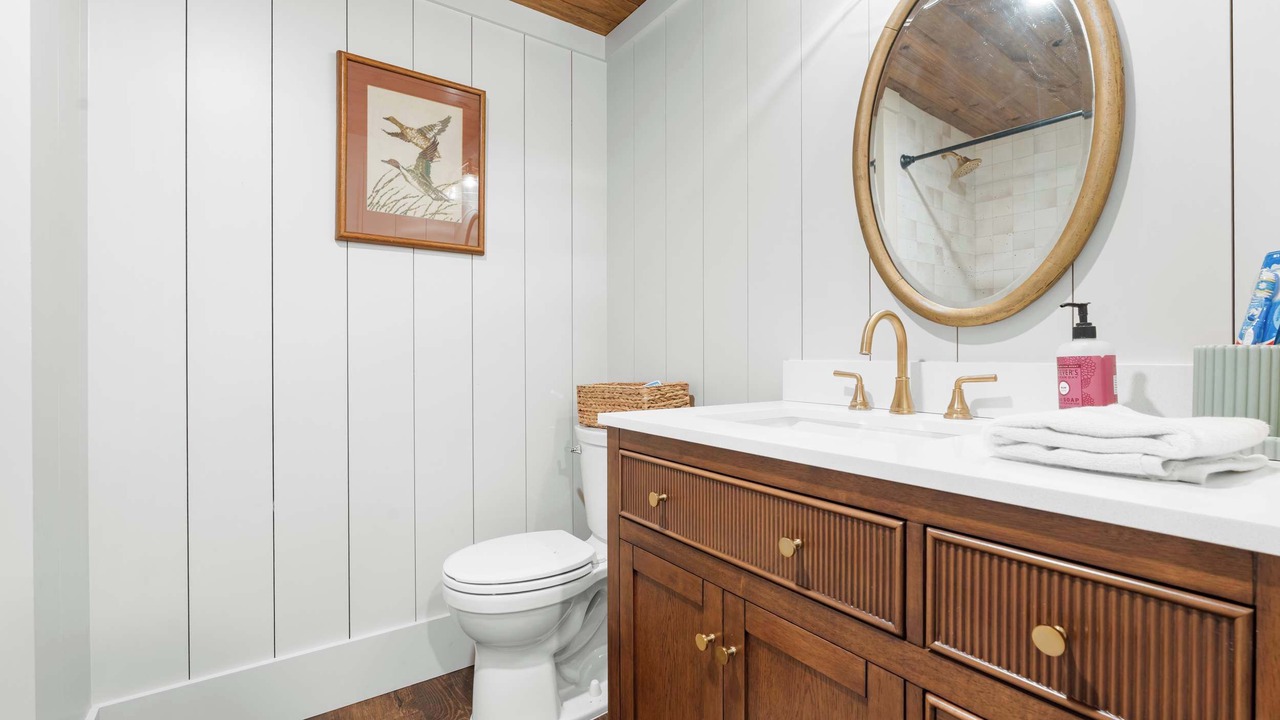 Photo of Bathroom in Tattnall County
