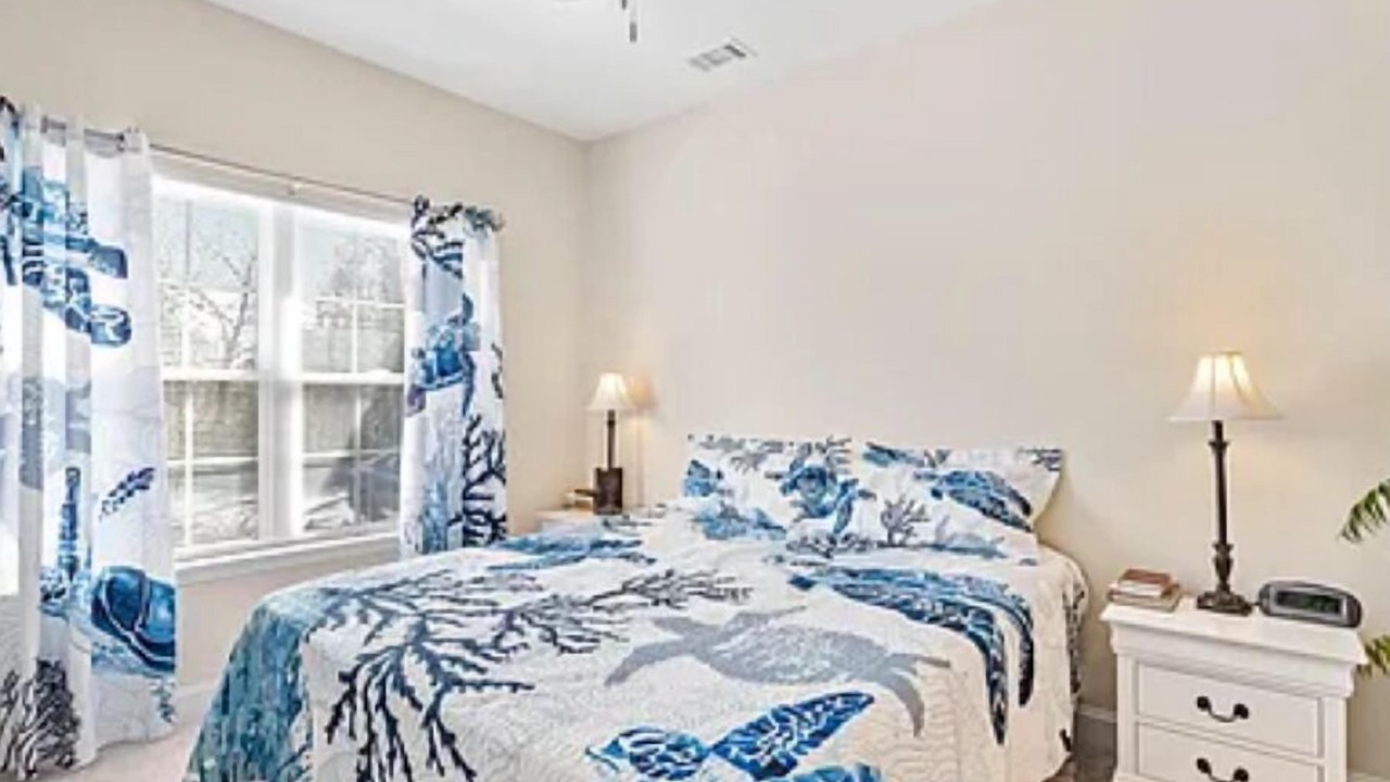 Photo of Bedroom in Shell Point