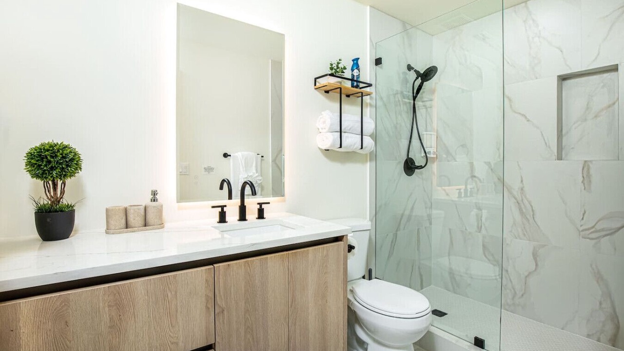 Photo of Bathroom in East Naples