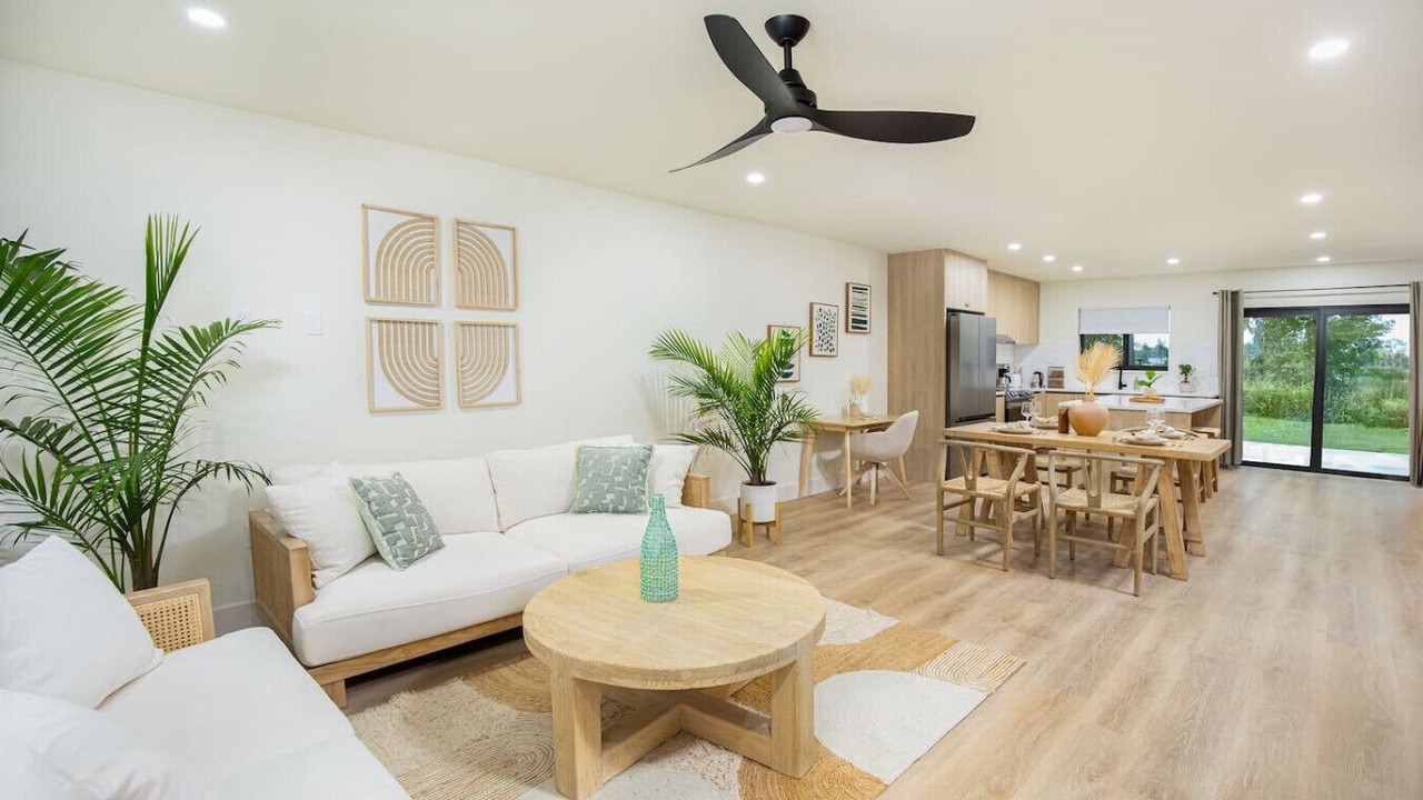 Photo of Livingroom in East Naples