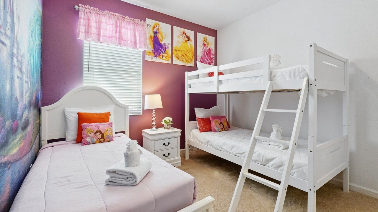 Photo of Bedroom in Veranda Palms