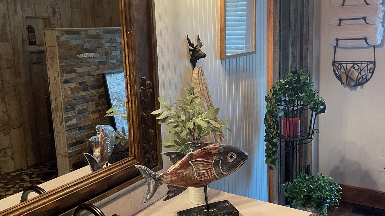 Photo of Bathroom in Townville