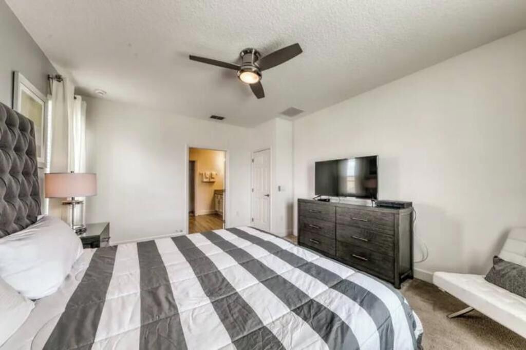 Photo of Bedroom in Loughman
