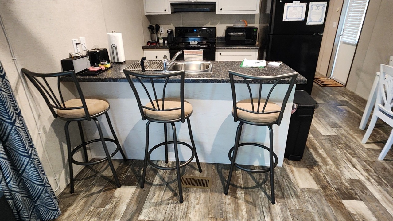Photo of Kitchen in Lake Secession