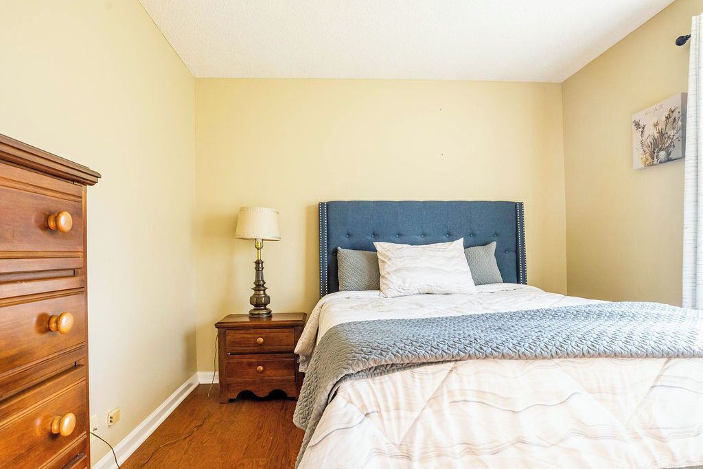 Photo of Bedroom in Oakland