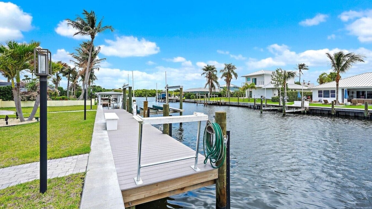 Photo of Others in Hobe Sound