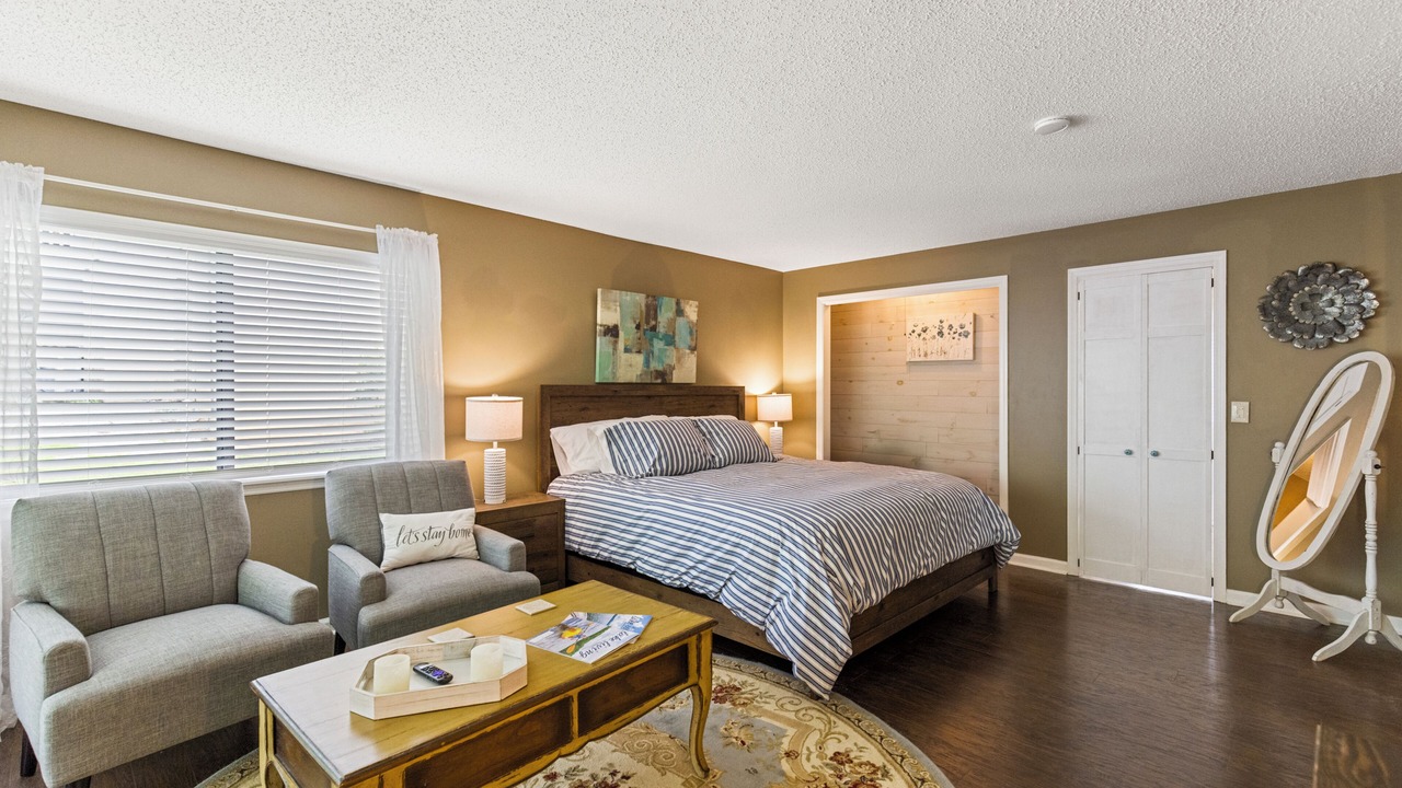 Photo of Bedroom in Salem