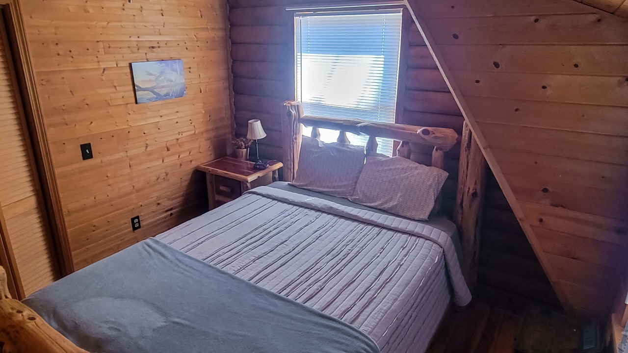 Photo of Bedroom in Townville