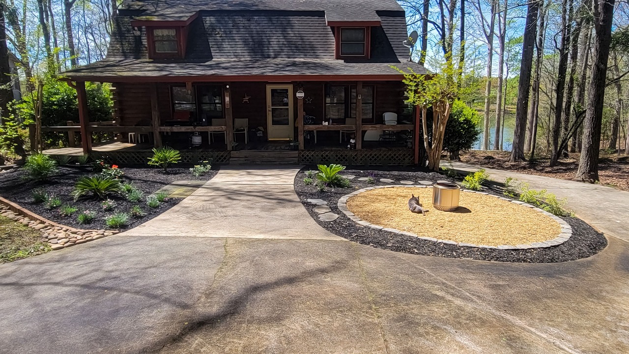 Photo of Outdoor in Townville