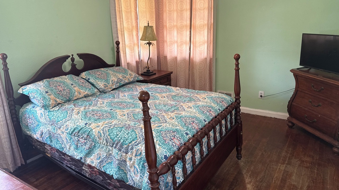 Photo of Bedroom in Belvedere