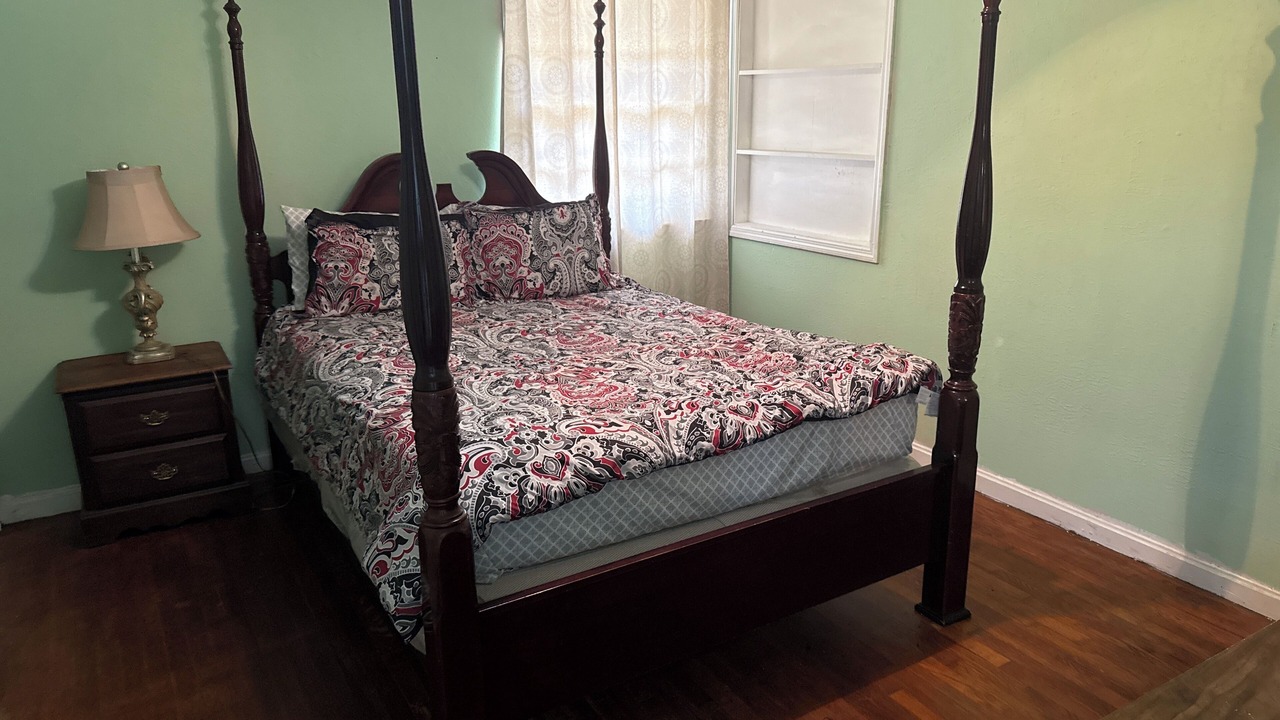 Photo of Bedroom in Belvedere