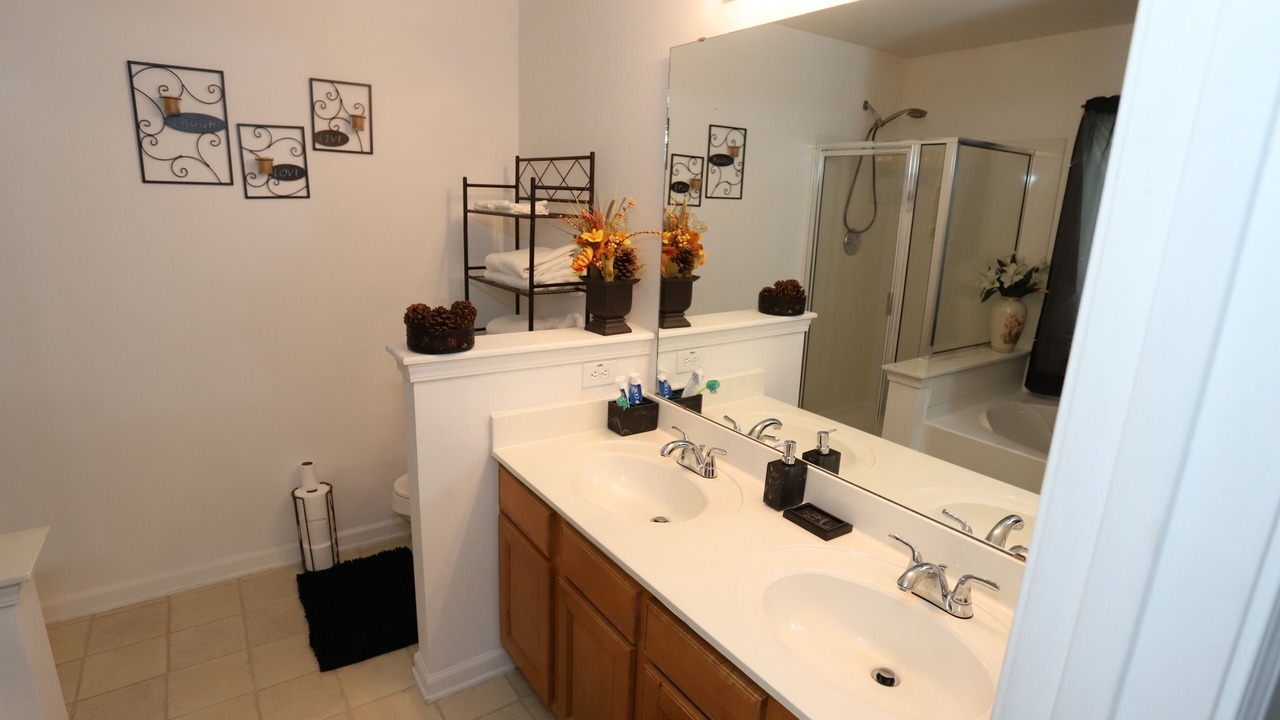 Photo of Bathroom in Summerville
