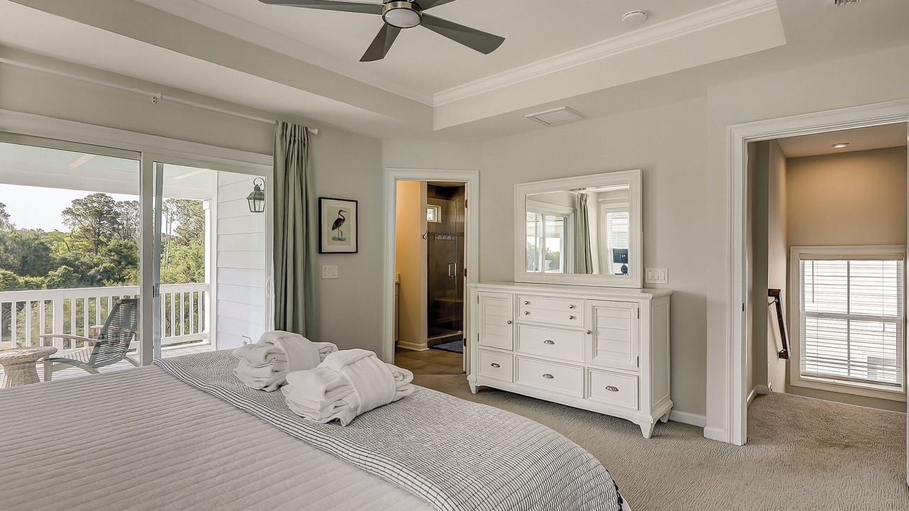 Photo of Bedroom in Palmetto Dunes