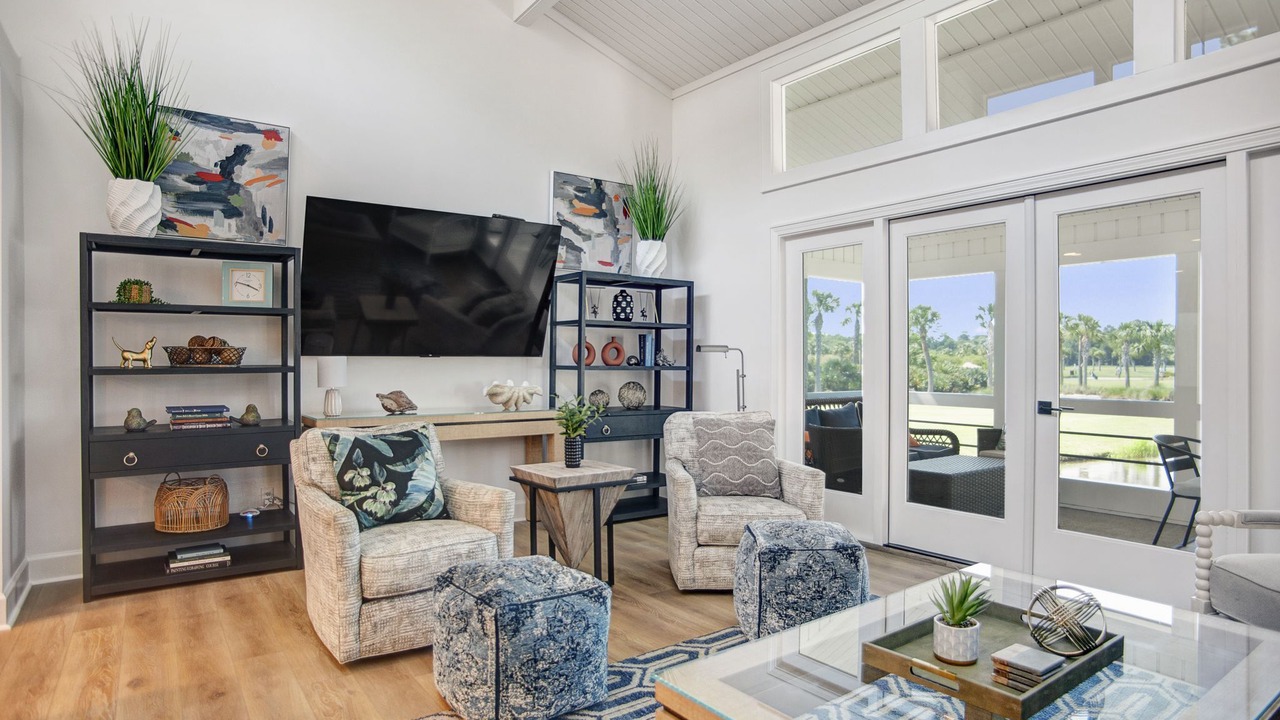 Photo of Livingroom in Oceanside