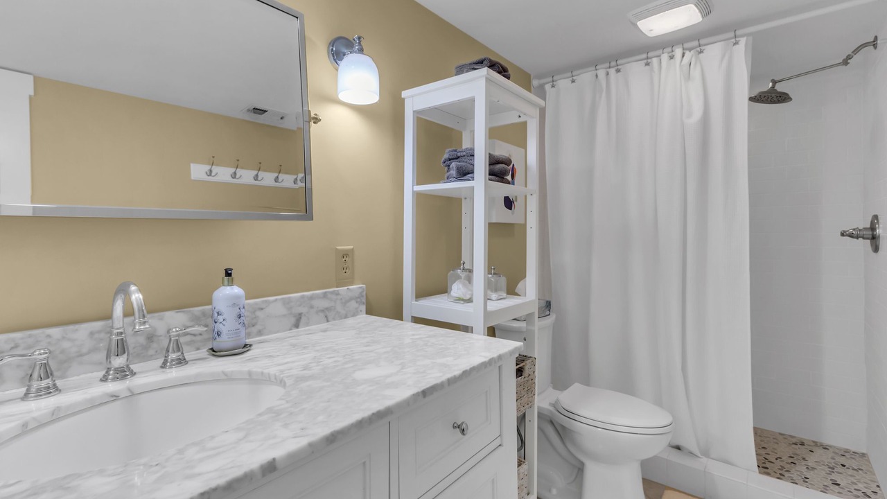 Photo of Bathroom in Palmetto Dunes