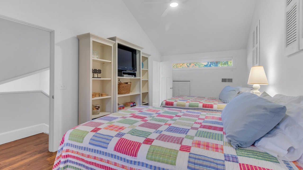 Photo of Bedroom in Palmetto Dunes