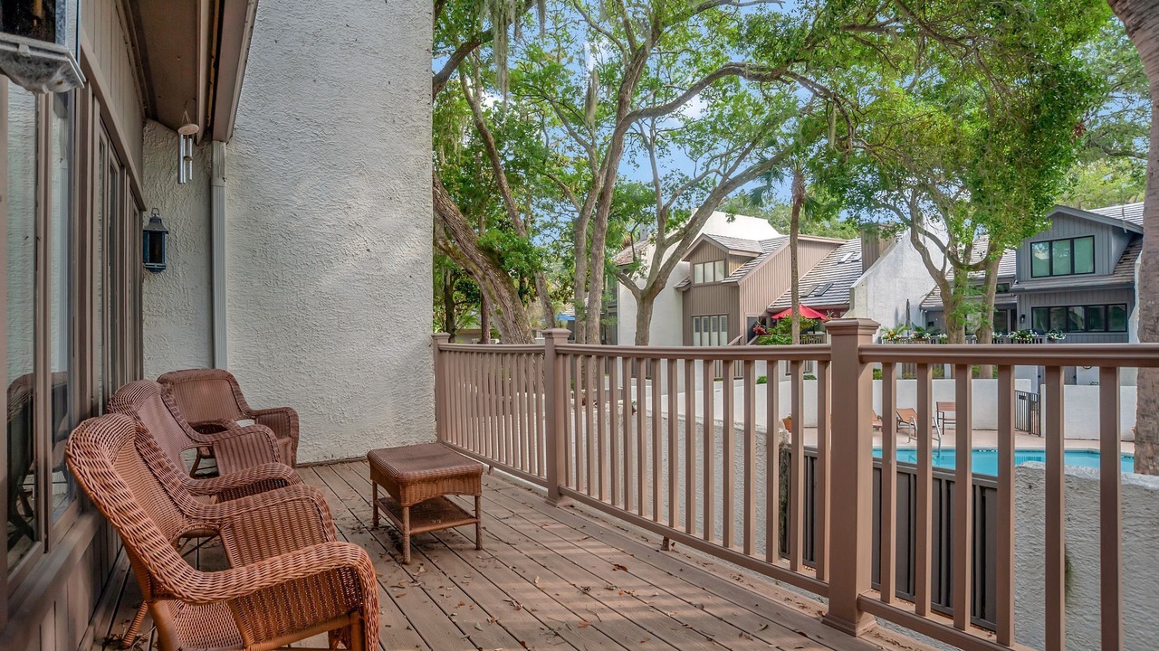 Photo of Patio Balcony in Beach Lagoon