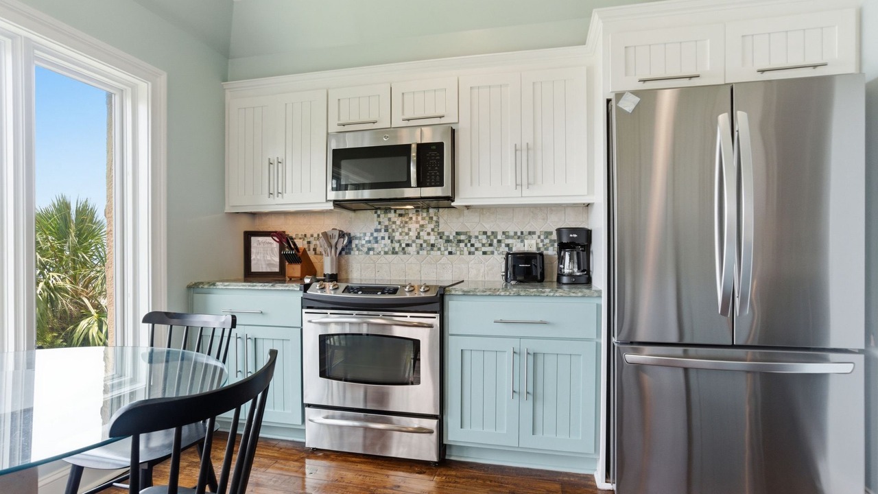 Photo of Kitchen in Beach Lagoon