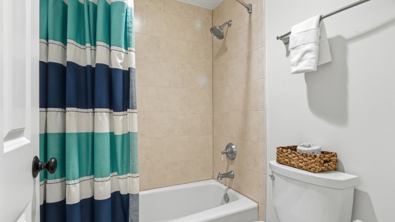 Photo of Bathroom in Beach Lagoon