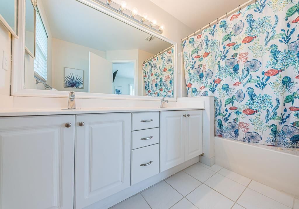 Photo of Bathroom in Isla del Sol