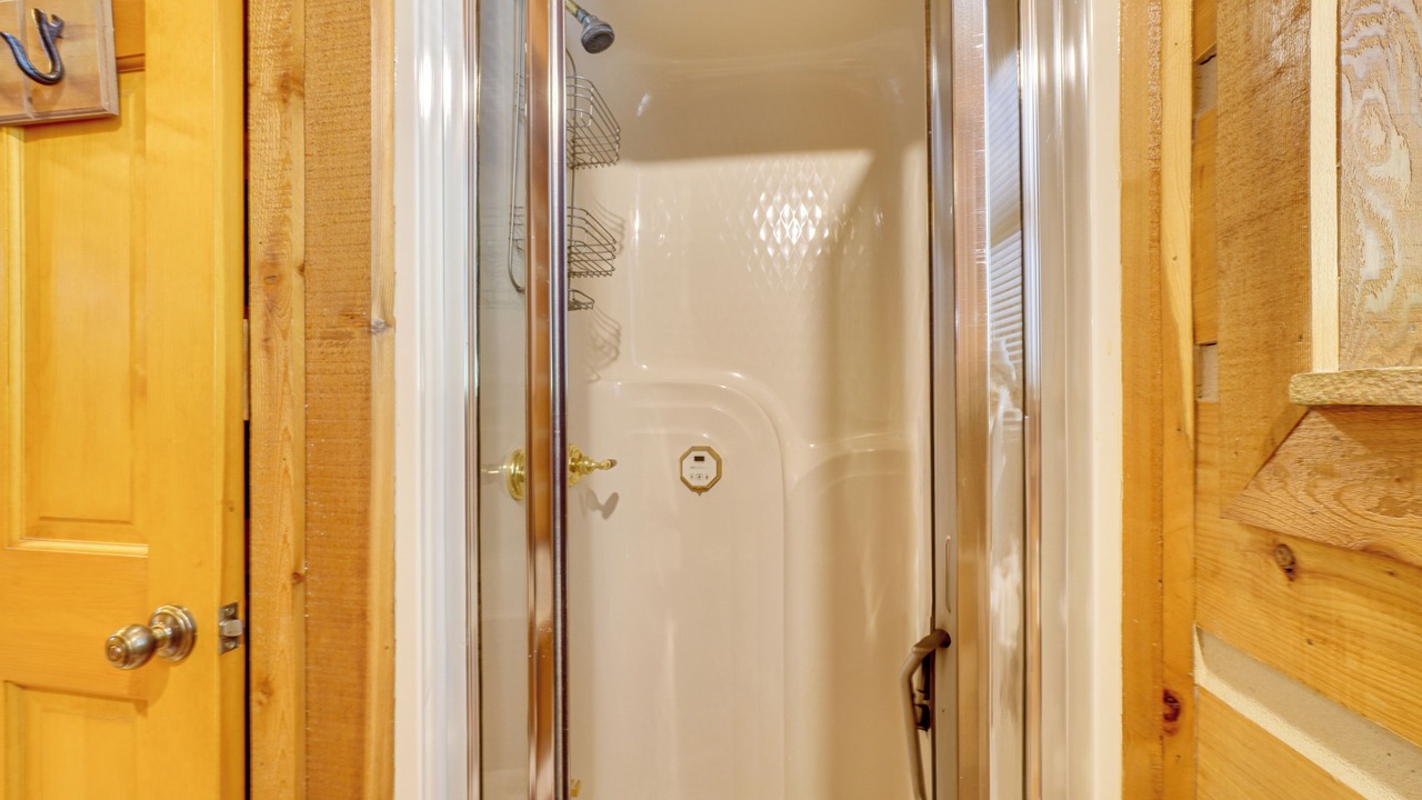 Photo of Bathroom in Wears Valley